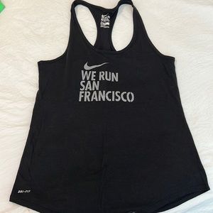 Nike women’s We Run San Francisco tank size medium black